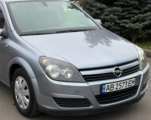 Сірий Опель Астра, об'ємом двигуна 1.4 л та пробігом 281 тис. км за 4400 $, фото 8 на Automoto.ua