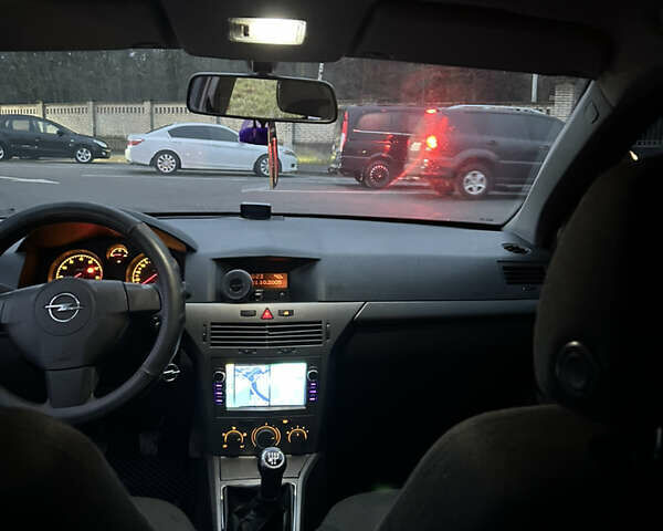 Сірий Опель Астра, об'ємом двигуна 1.4 л та пробігом 298 тис. км за 4800 $, фото 23 на Automoto.ua