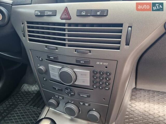 Серый Опель Астра, объемом двигателя 1.8 л и пробегом 119 тыс. км за 6600 $, фото 34 на Automoto.ua