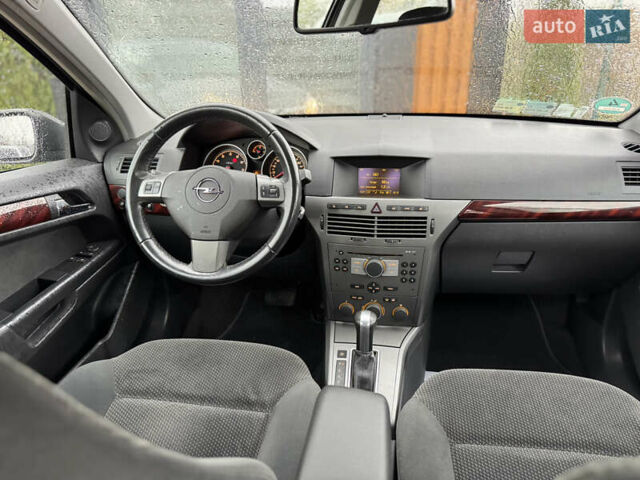 Сірий Опель Астра, об'ємом двигуна 1.8 л та пробігом 173 тис. км за 6250 $, фото 54 на Automoto.ua