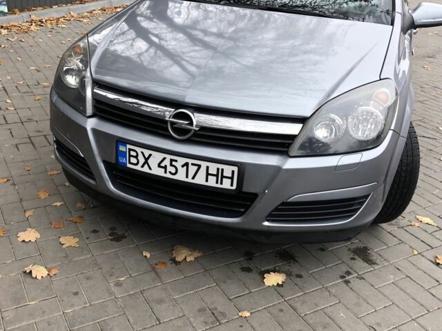 Серый Опель Астра, объемом двигателя 1.7 л и пробегом 261 тыс. км за 4350 $, фото 2 на Automoto.ua