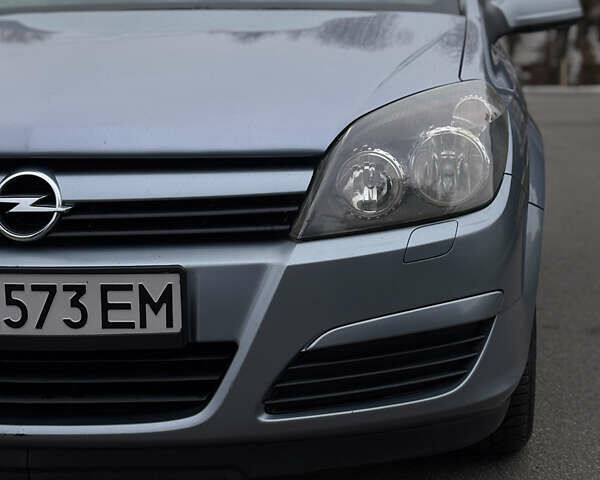 Сірий Опель Астра, об'ємом двигуна 1.4 л та пробігом 281 тис. км за 4400 $, фото 24 на Automoto.ua