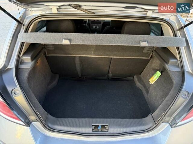 Опель Астра 2005 в Хмельницком на Automoto.ua Серый Опель Астра, объемом двигателя 1.4 л и пробегом 275 тыс. км за 4300 $, фото 20 на Automoto.ua