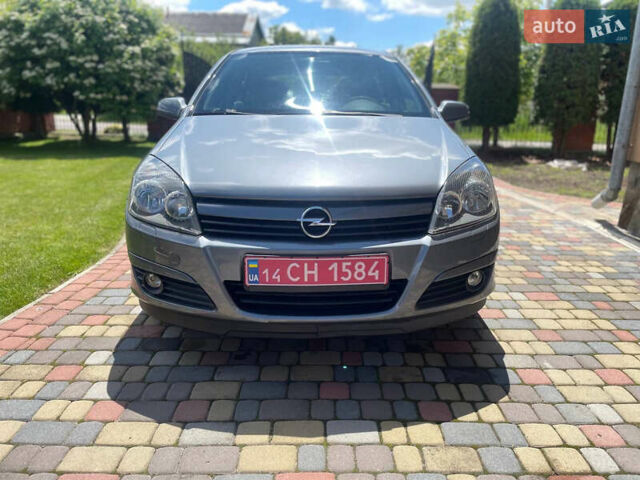 Сірий Опель Астра, об'ємом двигуна 1.6 л та пробігом 207 тис. км за 4500 $, фото 1 на Automoto.ua