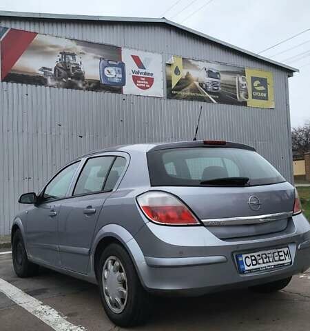 Серый Опель Астра, объемом двигателя 1.8 л и пробегом 195 тыс. км за 4950 $, фото 1 на Automoto.ua