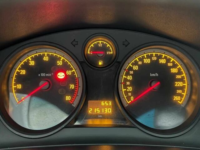 Серый Опель Астра, объемом двигателя 1.4 л и пробегом 215 тыс. км за 4100 $, фото 10 на Automoto.ua