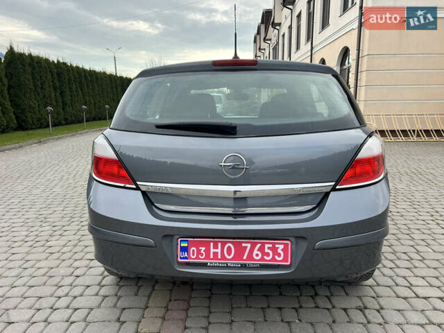 Серый Опель Астра, объемом двигателя 1.6 л и пробегом 259 тыс. км за 5100 $, фото 13 на Automoto.ua