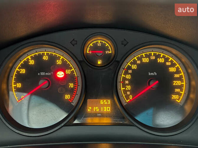 Серый Опель Астра, объемом двигателя 1.4 л и пробегом 215 тыс. км за 4100 $, фото 10 на Automoto.ua