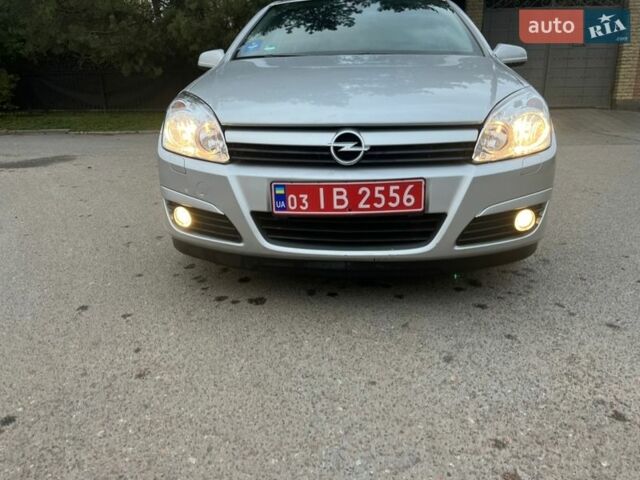 Серый Опель Астра, объемом двигателя 1.8 л и пробегом 189 тыс. км за 5200 $, фото 27 на Automoto.ua