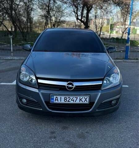 Серый Опель Астра, объемом двигателя 1.9 л и пробегом 433 тыс. км за 4400 $, фото 7 на Automoto.ua