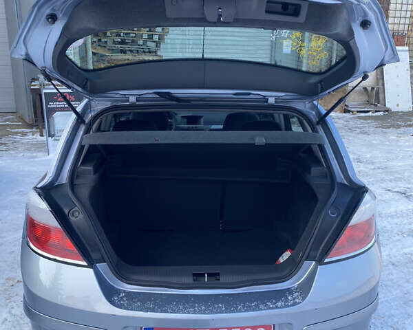 Сірий Опель Астра, об'ємом двигуна 1.8 л та пробігом 190 тис. км за 5700 $, фото 16 на Automoto.ua