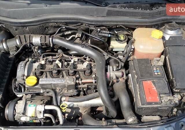 Сірий Опель Астра, об'ємом двигуна 1.7 л та пробігом 310 тис. км за 4550 $, фото 6 на Automoto.ua