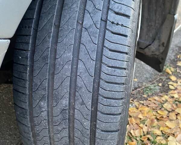 Серый Опель Астра, объемом двигателя 1.6 л и пробегом 326 тыс. км за 5300 $, фото 5 на Automoto.ua