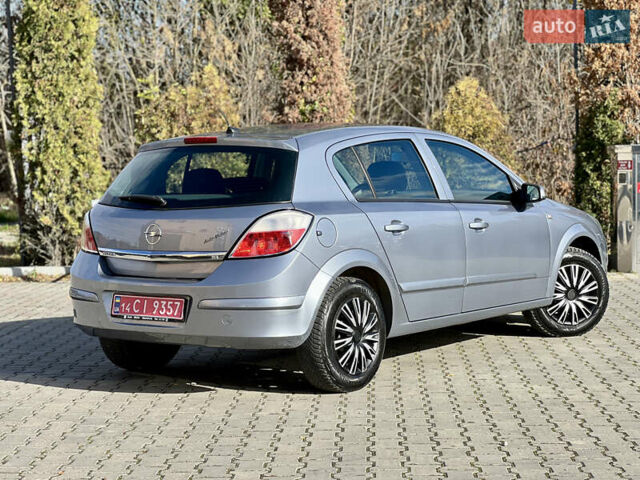 Опель Астра 2005 в Ивано-Франковске на Automoto.ua Серый Опель Астра, объемом двигателя 1.8 л и пробегом 155 тыс. км за 6350 $, фото 39 на Automoto.ua