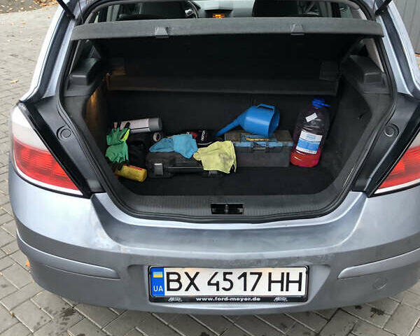 Сірий Опель Астра, об'ємом двигуна 1.69 л та пробігом 262 тис. км за 4350 $, фото 12 на Automoto.ua