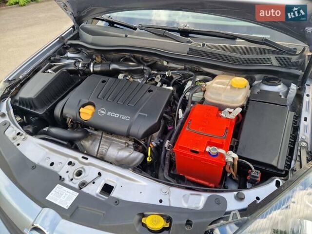 Серый Опель Астра, объемом двигателя 1.8 л и пробегом 119 тыс. км за 6600 $, фото 4 на Automoto.ua