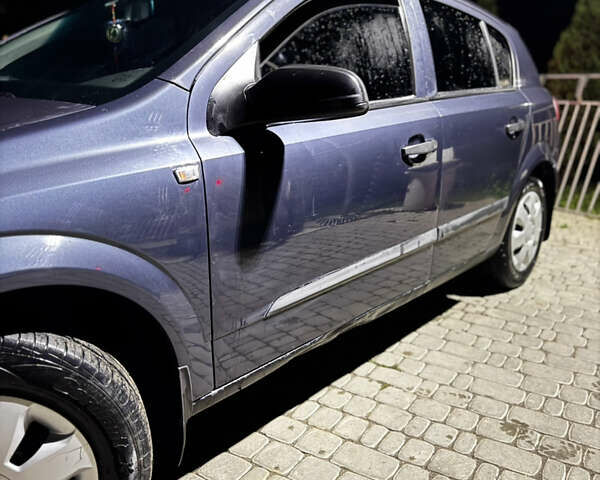 Сірий Опель Астра, об'ємом двигуна 1.39 л та пробігом 275 тис. км за 2999 $, фото 4 на Automoto.ua