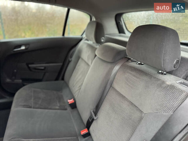 Сірий Опель Астра, об'ємом двигуна 1.8 л та пробігом 173 тис. км за 6250 $, фото 57 на Automoto.ua