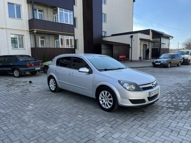 Сірий Опель Астра, об'ємом двигуна 1.4 л та пробігом 260 тис. км за 4570 $, фото 2 на Automoto.ua