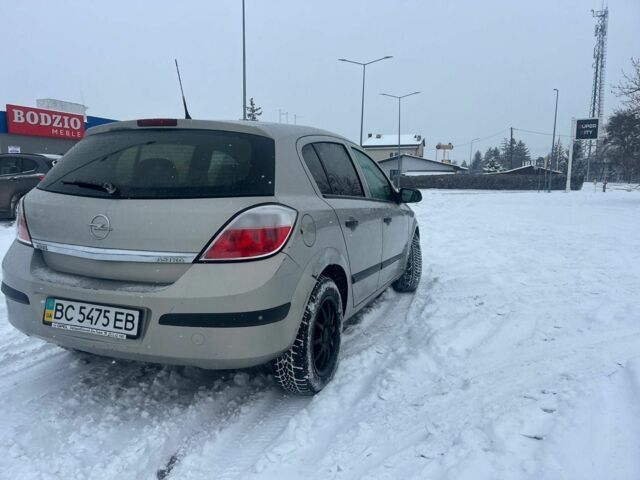 Серый Опель Астра, объемом двигателя 1.4 л и пробегом 248 тыс. км за 3300 $, фото 5 на Automoto.ua