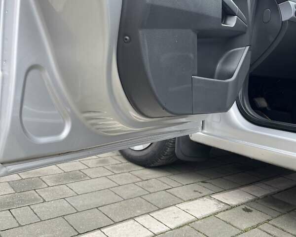 Сірий Опель Астра, об'ємом двигуна 1.36 л та пробігом 221 тис. км за 4600 $, фото 19 на Automoto.ua