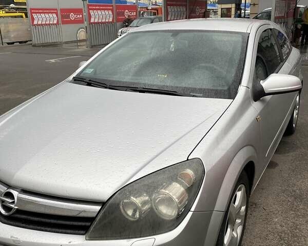 Сірий Опель Астра, об'ємом двигуна 1.7 л та пробігом 222 тис. км за 3600 $, фото 4 на Automoto.ua