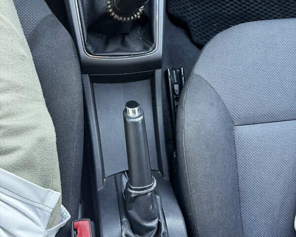 Серый Опель Астра, объемом двигателя 1.36 л и пробегом 211 тыс. км за 4200 $, фото 18 на Automoto.ua