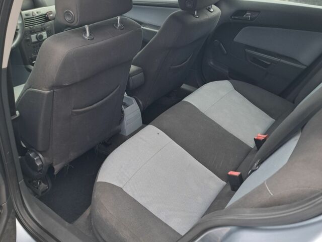 Серый Опель Астра, объемом двигателя 0 л и пробегом 350 тыс. км за 1700 $, фото 13 на Automoto.ua