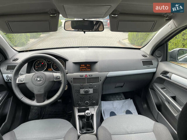 Опель Астра 2006 в Городке на Automoto.ua Серый Опель Астра, объемом двигателя 1.4 л и пробегом 231 тыс. км за 5100 $, фото 16 на Automoto.ua