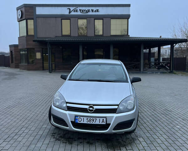 Серый Опель Астра, объемом двигателя 1.6 л и пробегом 140 тыс. км за 3450 $, фото 6 на Automoto.ua