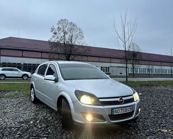 Сірий Опель Астра, об'ємом двигуна 1.4 л та пробігом 250 тис. км за 4300 $, фото 7 на Automoto.ua