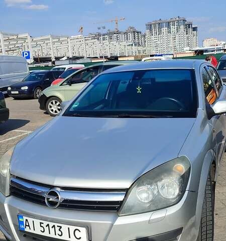 Серый Опель Астра, объемом двигателя 1.91 л и пробегом 254 тыс. км за 4900 $, фото 3 на Automoto.ua