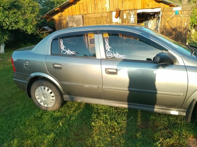 Опель Астра 2006 в Борисполе на Automoto.ua Серый Опель Астра, объемом двигателя 1.4 л и пробегом 190 тыс. км за 2863 $, фото 1 на Automoto.ua