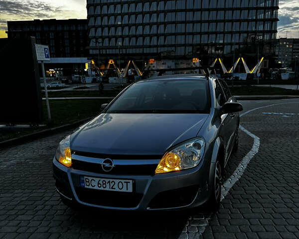 Сірий Опель Астра, об'ємом двигуна 1.38 л та пробігом 176 тис. км за 3400 $, фото 1 на Automoto.ua