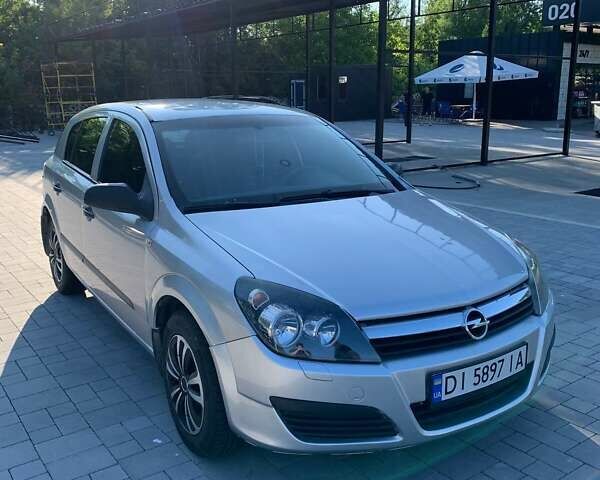 Сірий Опель Астра, об'ємом двигуна 1.6 л та пробігом 138 тис. км за 3800 $, фото 1 на Automoto.ua