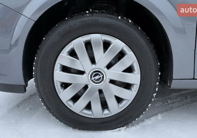 Сірий Опель Астра, об'ємом двигуна 1.8 л та пробігом 140 тис. км за 6200 $, фото 8 на Automoto.ua