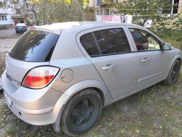 Серый Опель Астра, объемом двигателя 1.6 л и пробегом 290 тыс. км за 3500 $, фото 9 на Automoto.ua