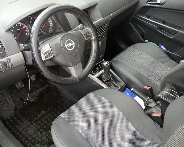 Сірий Опель Астра, об'ємом двигуна 1.4 л та пробігом 410 тис. км за 4000 $, фото 1 на Automoto.ua