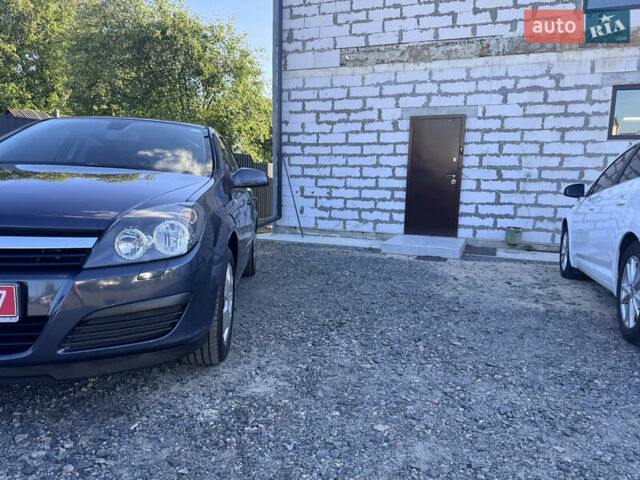Сірий Опель Астра, об'ємом двигуна 1.6 л та пробігом 220 тис. км за 5550 $, фото 4 на Automoto.ua