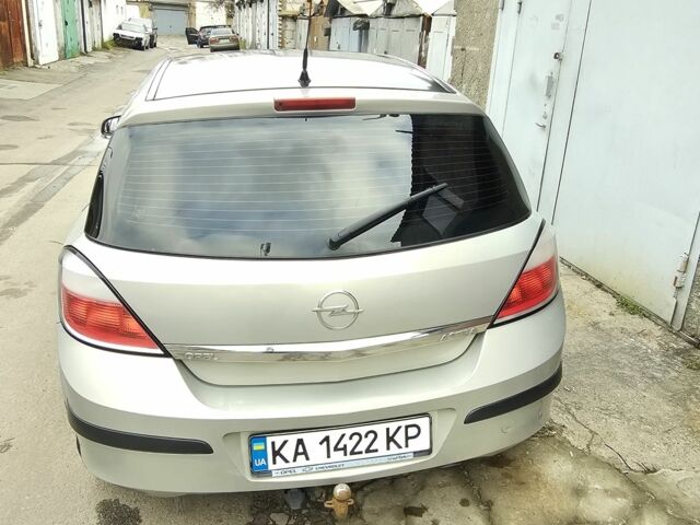 Сірий Опель Астра, об'ємом двигуна 1.4 л та пробігом 181 тис. км за 3600 $, фото 1 на Automoto.ua