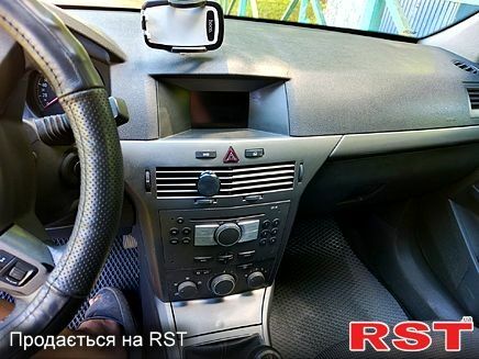 Серый Опель Астра, объемом двигателя 1.6 л и пробегом 317 тыс. км за 4200 $, фото 7 на Automoto.ua