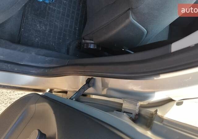 Опель Астра 2006 в Киеве на Automoto.ua Серый Опель Астра, объемом двигателя 1.6 л и пробегом 280 тыс. км за 4200 $, фото 55 на Automoto.ua