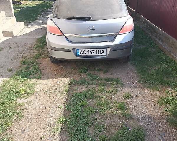Сірий Опель Астра, об'ємом двигуна 1.6 л та пробігом 275 тис. км за 4000 $, фото 3 на Automoto.ua