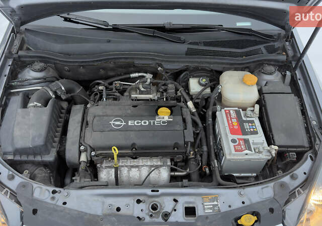 Сірий Опель Астра, об'ємом двигуна 1.8 л та пробігом 140 тис. км за 6200 $, фото 15 на Automoto.ua