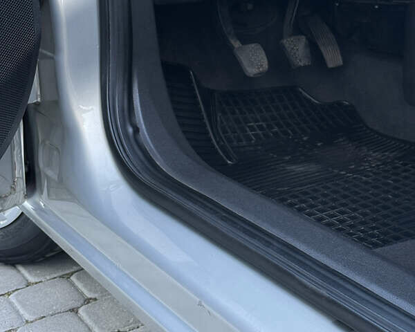 Серый Опель Астра, объемом двигателя 1.6 л и пробегом 287 тыс. км за 4700 $, фото 18 на Automoto.ua