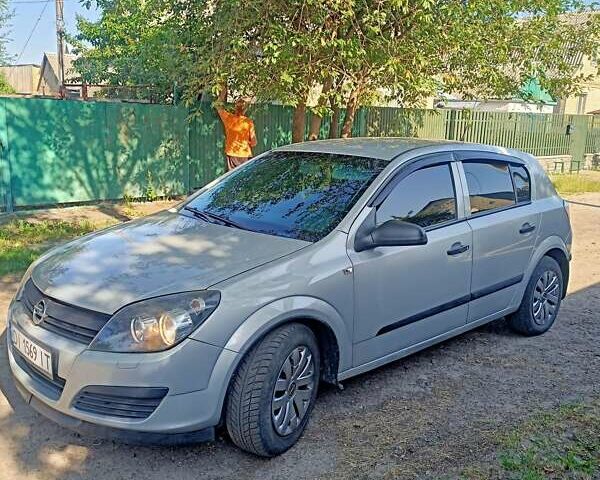 Сірий Опель Астра, об'ємом двигуна 1.36 л та пробігом 252 тис. км за 3600 $, фото 8 на Automoto.ua
