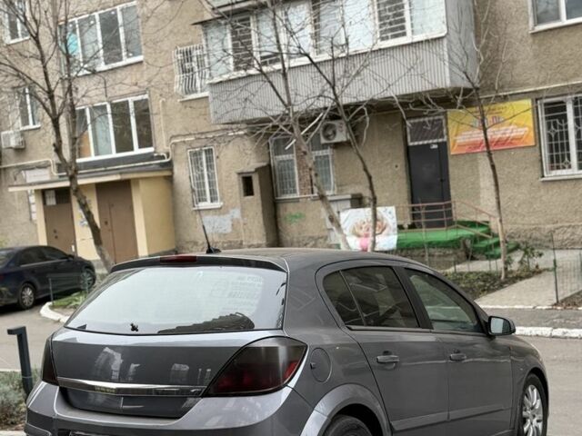 Серый Опель Астра, объемом двигателя 0 л и пробегом 196 тыс. км за 1750 $, фото 6 на Automoto.ua