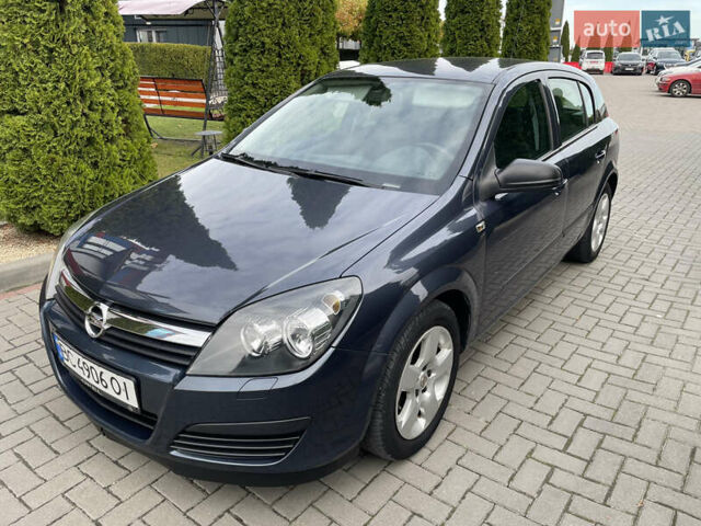 Опель Астра 2006 в Городке на Automoto.ua Серый Опель Астра, объемом двигателя 1.4 л и пробегом 231 тыс. км за 5100 $, фото 1 на Automoto.ua