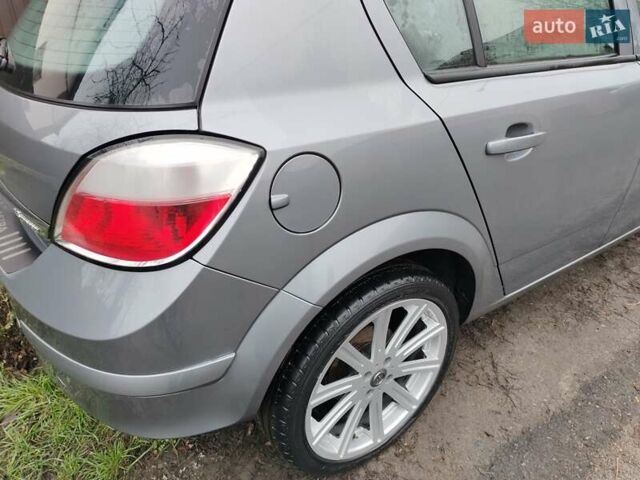 Серый Опель Астра, объемом двигателя 1.6 л и пробегом 217 тыс. км за 4900 $, фото 11 на Automoto.ua