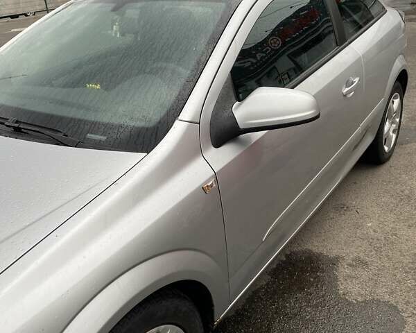 Сірий Опель Астра, об'ємом двигуна 1.7 л та пробігом 222 тис. км за 3600 $, фото 10 на Automoto.ua